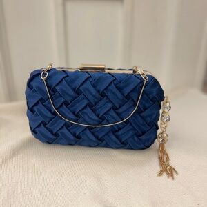 Elegant Blue Clutch with Gold Chain